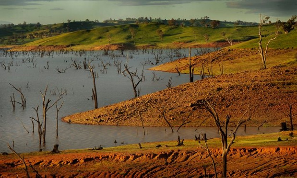 Australian Climate Council calls for urgent action as records tumble